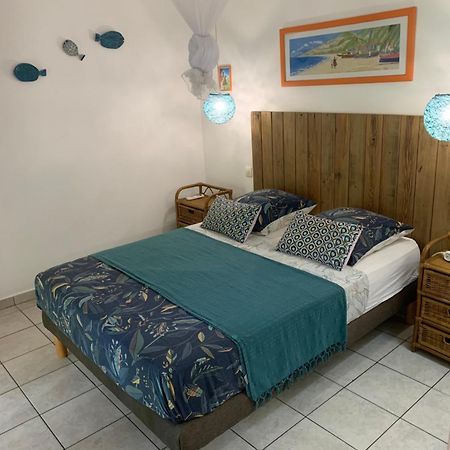 Les Manguiers Villa Deshaies Exteriör bild